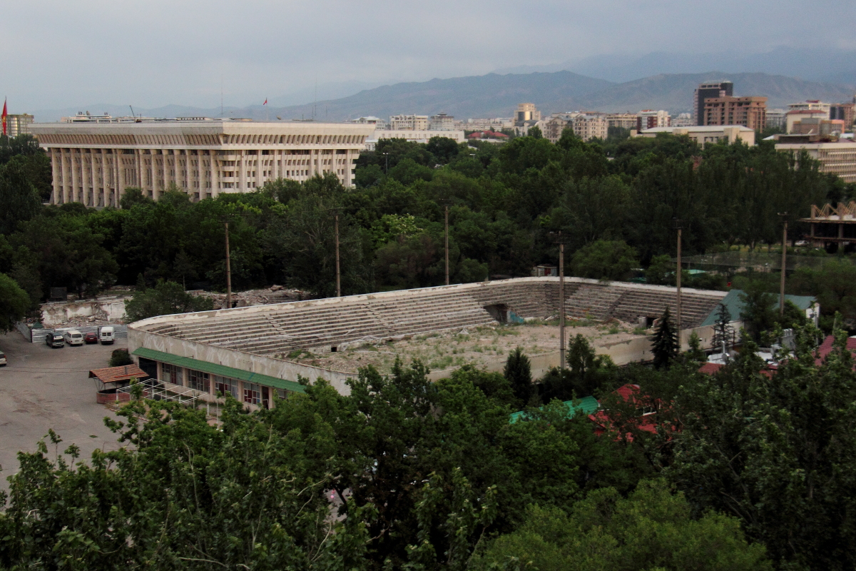 14 bishkek-rooftops_0409