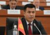 Өмүрбек Бакиров добуш сатып алуу иши боюнча акталды